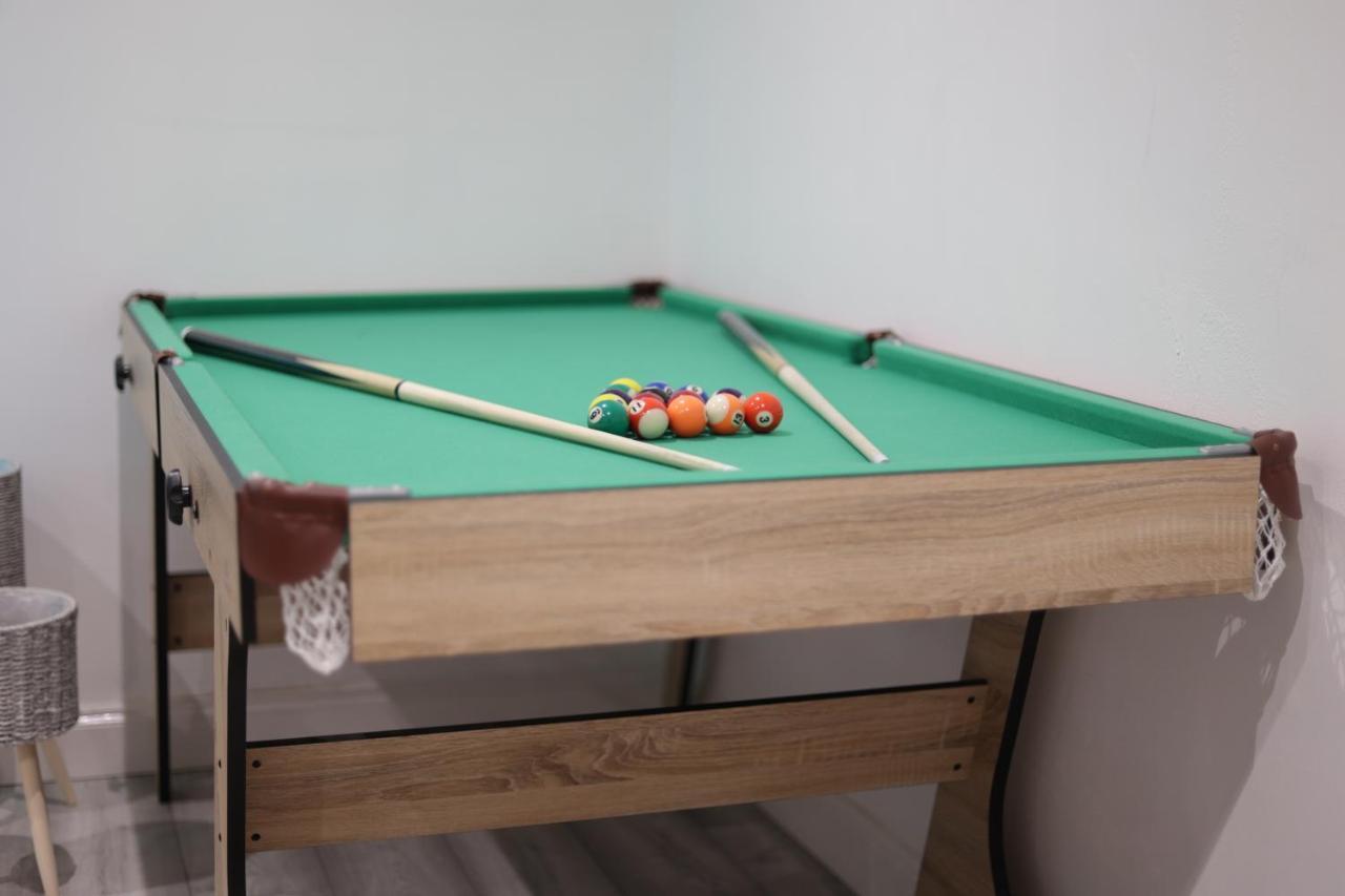 5 Bed Town House Within City Centre And Sleeps Up To 11 With Sky And Netflix Бирмингем Экстерьер фото