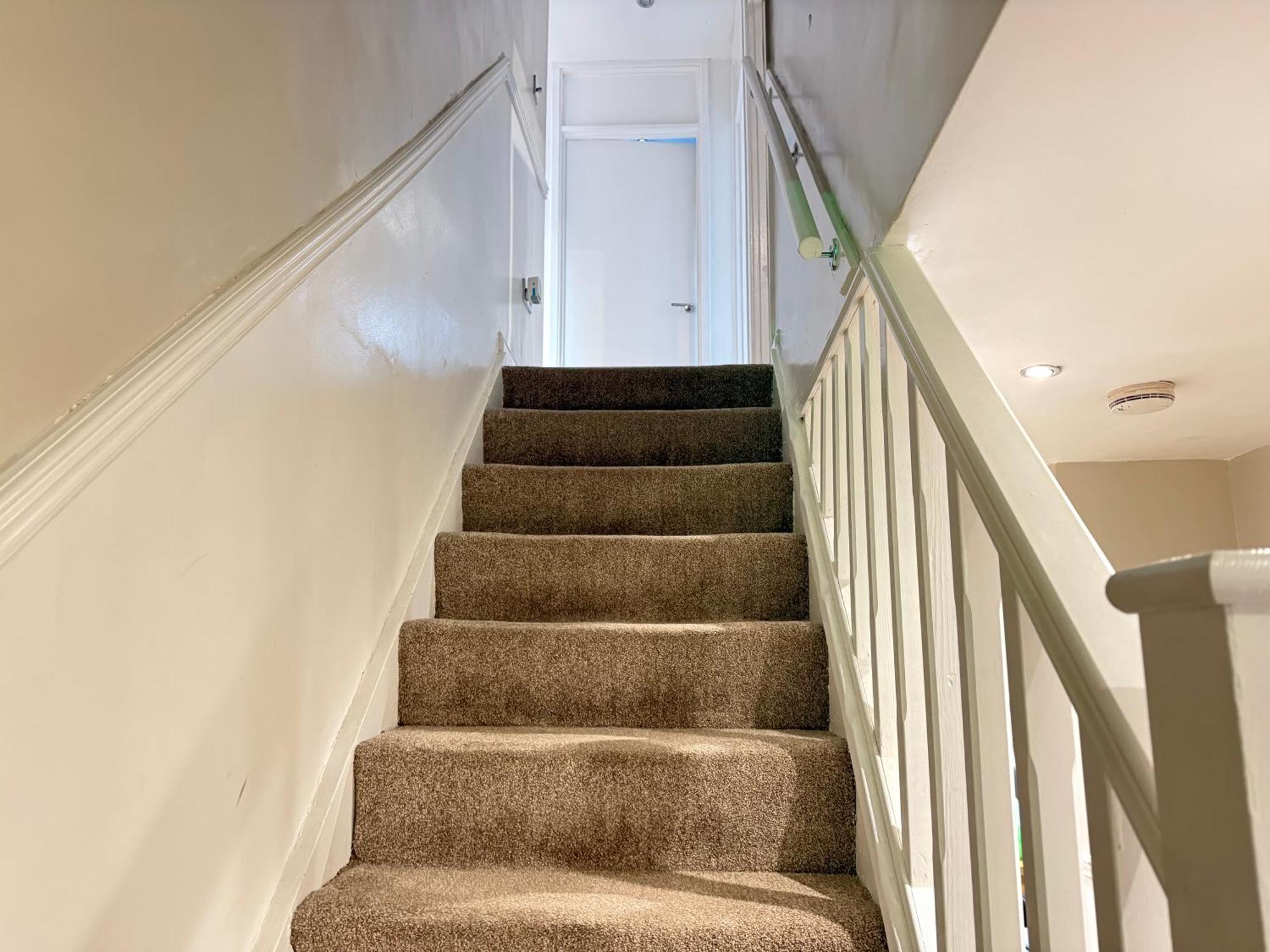 5 Bed Town House Within City Centre And Sleeps Up To 11 With Sky And Netflix Бирмингем Экстерьер фото